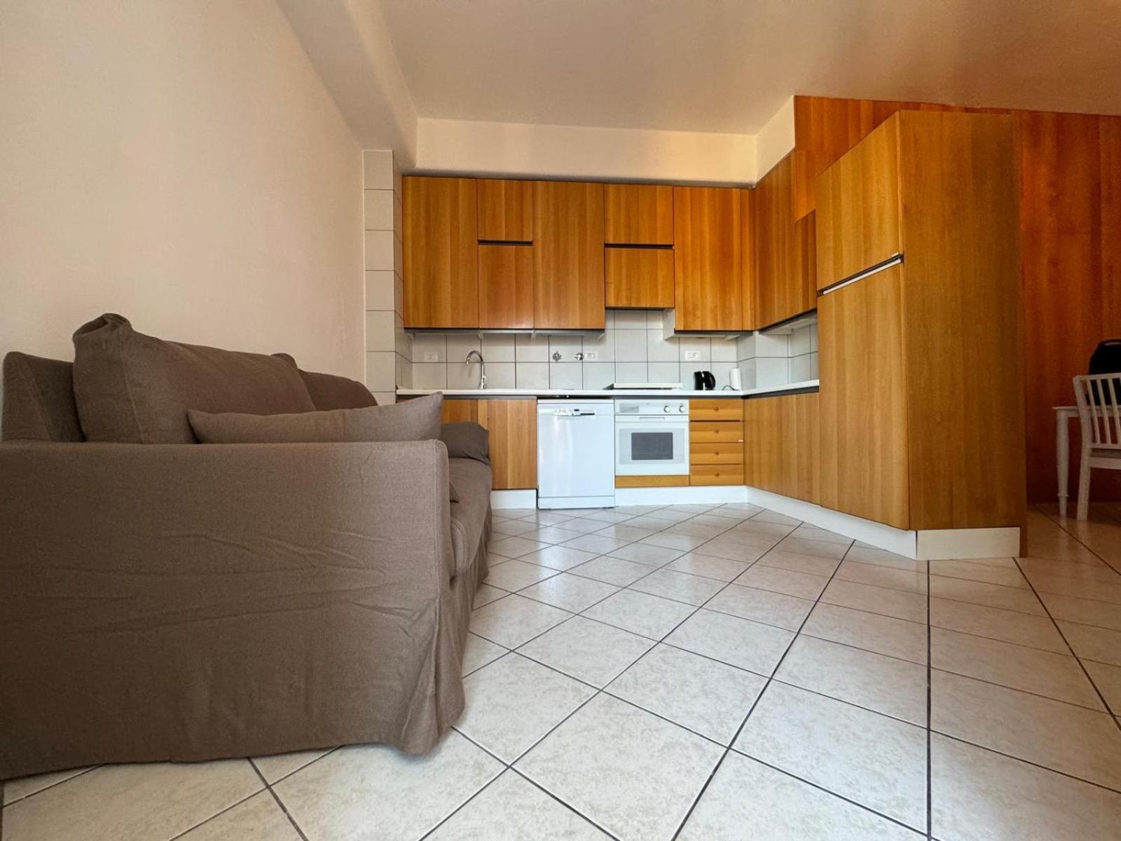 Nicholas B&B City Center- Apartment Болонья Экстерьер фото